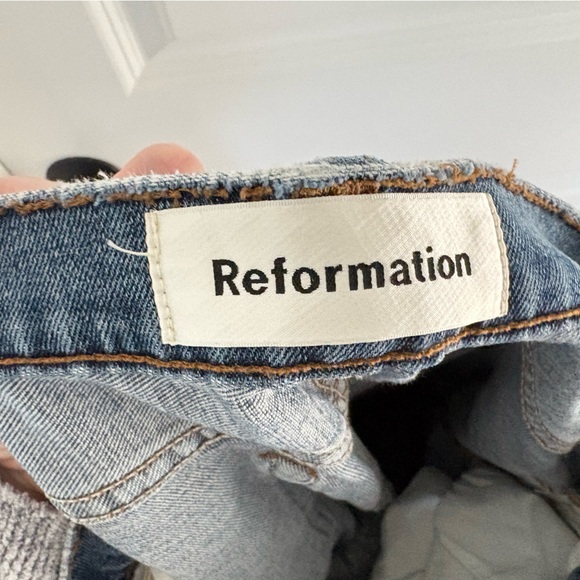 Reformation Perri High Rise Straight Leg Jeans size 30 Tall - Picture 9 of 11